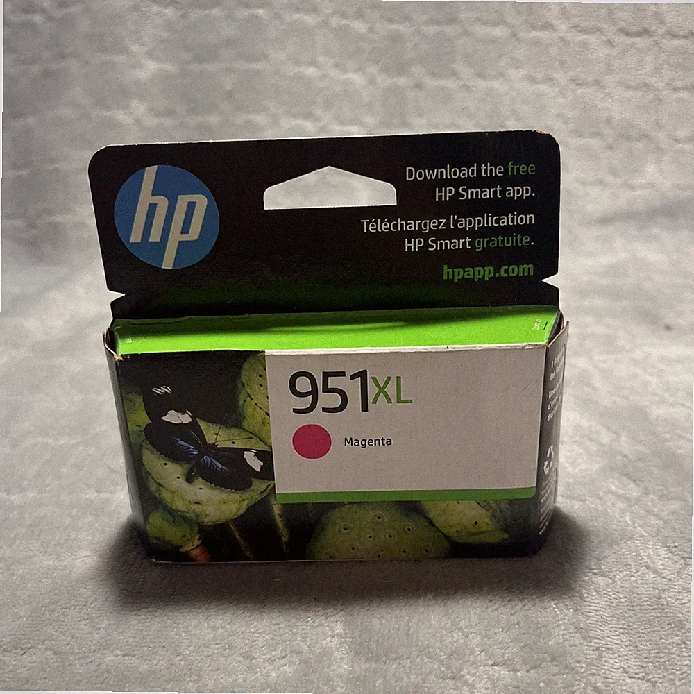 NEW Genuine HP 951XL Magenta Printer Ink Cartridge OEM